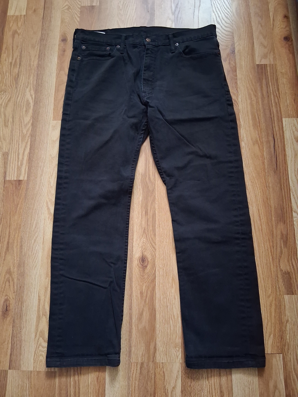Levi's Men's Black Straight Jeans